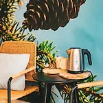 Apartmanhotel - Z Pomostem I Prywatnym Dostepem Do Jeziora 3*