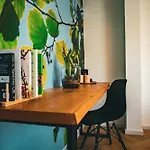 - Z Pomostem I Prywatnym Dostepem Do Jeziora Apartmanhotel 3*