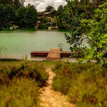 - Z Pomostem I Prywatnym Dostepem Do Jeziora