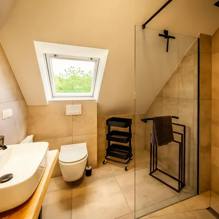 Appart hôtel - Z Pomostem I Prywatnym Dostepem Do Jeziora