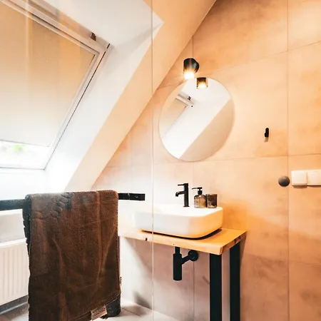 Appart hôtel - Z Pomostem I Prywatnym Dostepem Do Jeziora