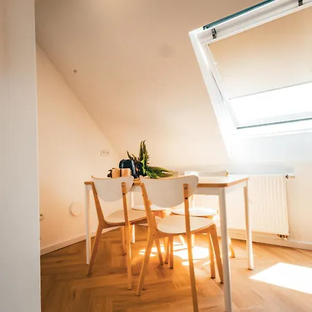 Appart hôtel - Z Pomostem I Prywatnym Dostepem Do Jeziora