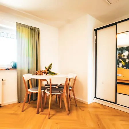 - Z Pomostem I Prywatnym Dostepem Do Jeziora شقة فندقية 3*