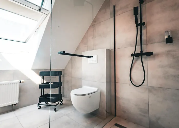 شقة فندقية - Z Pomostem I Prywatnym Dostepem Do Jeziora 3*