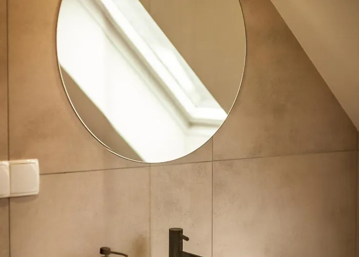 - Z Pomostem I Prywatnym Dostepem Do Jeziora 3*